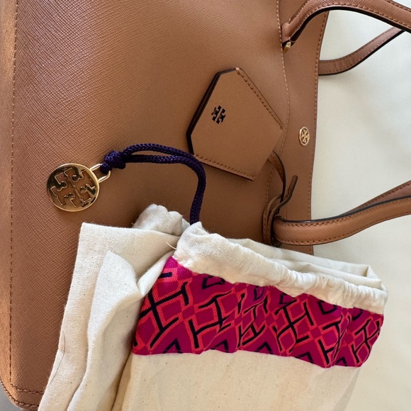 Tory Burch Tan Leather Tote Bag - Picture 10 of 10